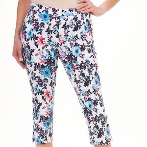 St. John's Bay Crop White Multicolour Floral Capris Pants With Pockets Size 6